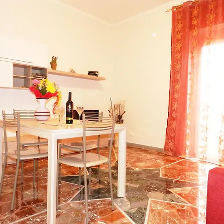 Anthony's Apartamento